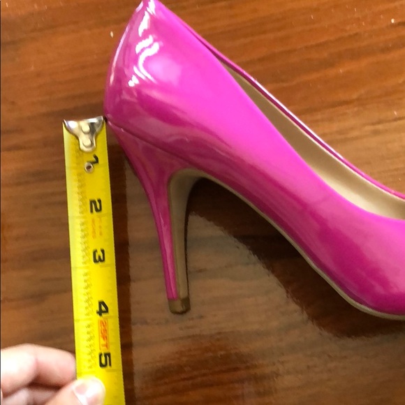 Pink heels - Picture 3 of 3